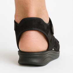 Chaussure de décharge du talon