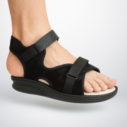 Chaussure de décharge du talon